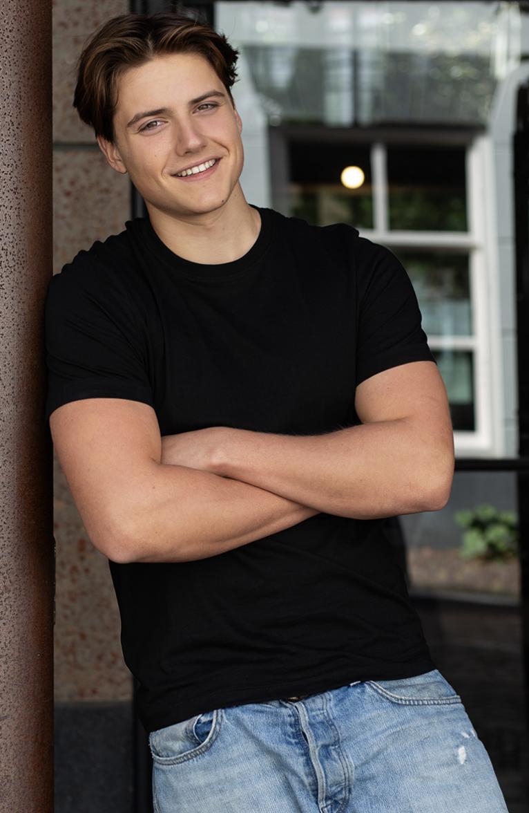 model-Bastiaan.-4003